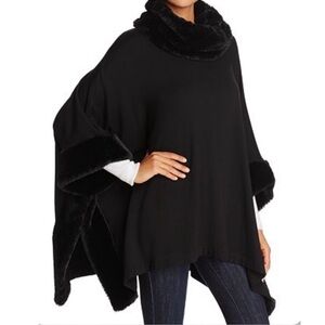 Capote Sian Faux-Fur Trimmed Poncho size S/M